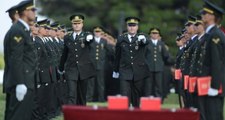 Milli Savunma Bakanı Hulusi Akar'dan Astsubayları Sevindirecek Açıklama