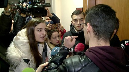 Rektori nuk bind dot studentët  - Top Channel Albania - News - Lajme