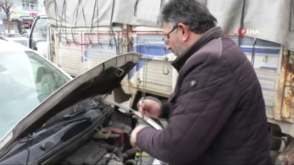 Tam kontağı çevirecekti, duyduğu sesle yavru kedinin hayatını kurtardı