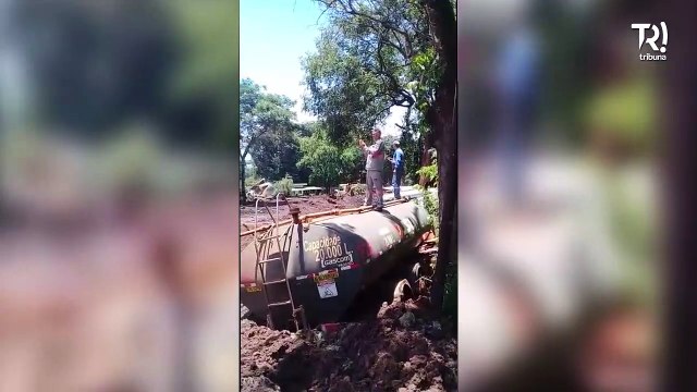 População filme os estragos causados após rompimento da barragem de Brumadinho