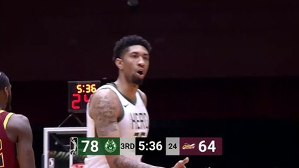 Christian Wood flies in for the alley-oop slam