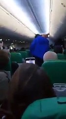 الطاٸرة ترنزافیاto4118 القادمةمن باریس الی تونس تقوم بهبوط اضطراري