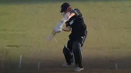 India Vs New Zealand 2nd ODI:  Md Shami takes prize wicket of Kane Williamson