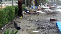 Şiddetli fırtına Marmaris’te maddi hasara yol açtı