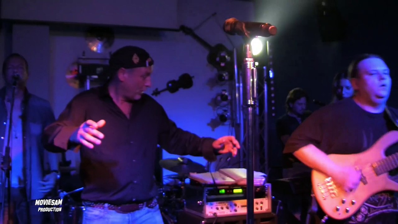 Vasco Rossi Tribute, Diapason Band (Special Guest Maurizio Solieri) - Manifesto Futurista Della Nuova Umanità