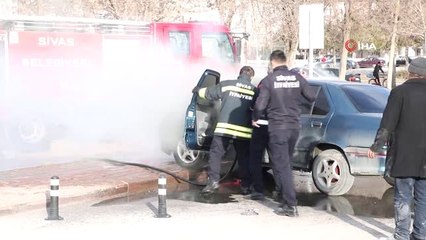 Yanan Araç Umurunda Olmadı