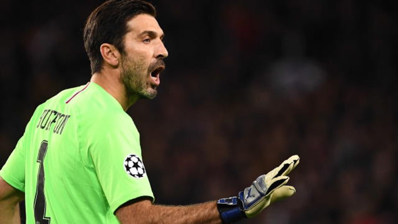 22e j. - Thiago Silva : "Buffon, une référence mondiale"