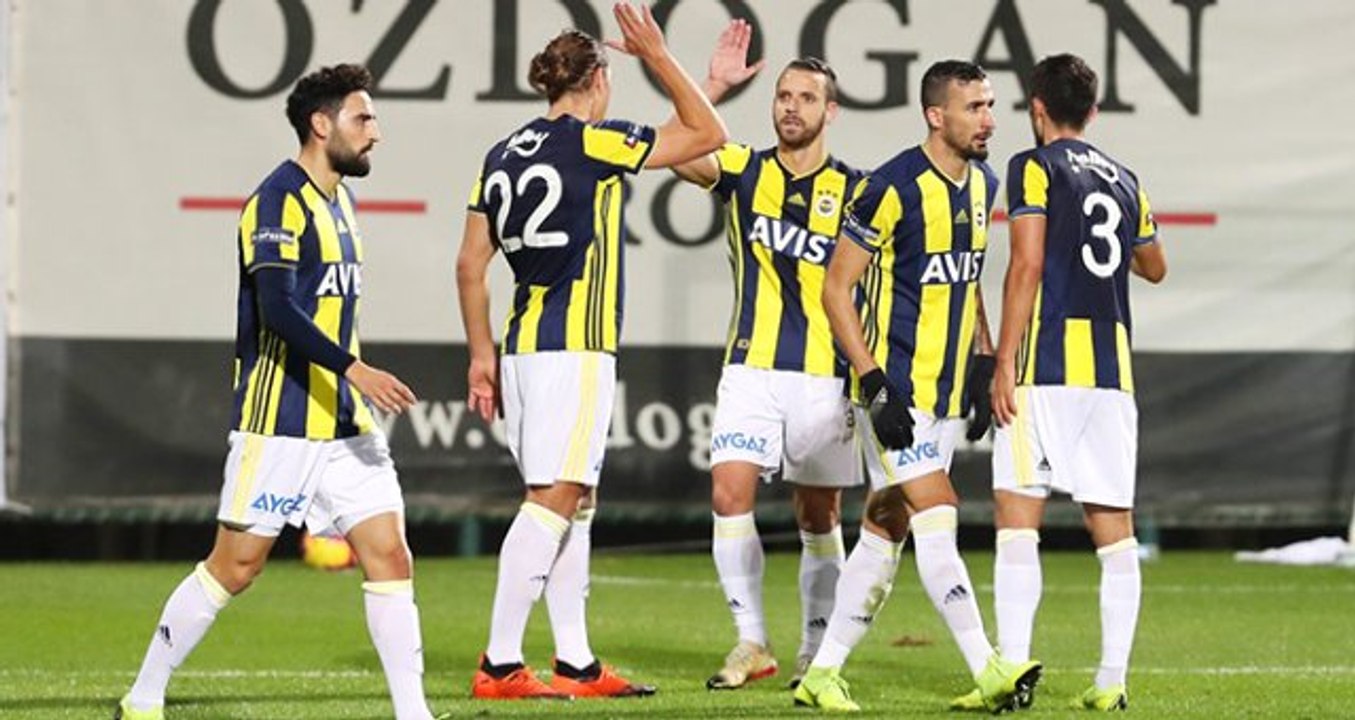 Rıdvan Dilmen: Fenerbahçe Düşmez, Ligi İlk 7 Arasında Bitirir