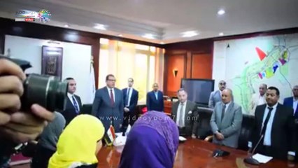 شاهد..القوى العاملة توزع 446شهادة آمان: نطلب متدربين لتعليمهم حرف