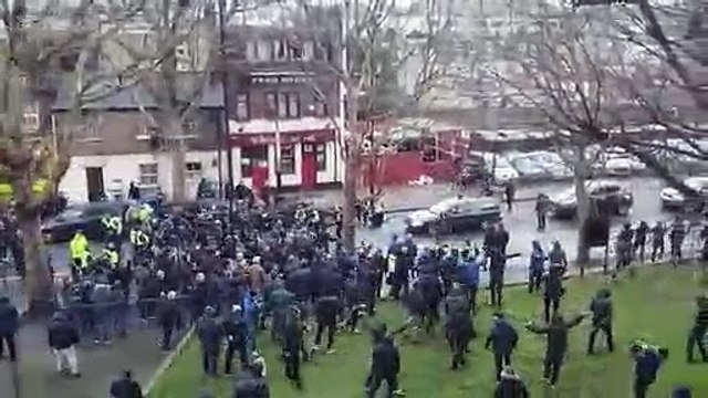 Millwall & Everton fans try to get to each other 26 Jan 2019