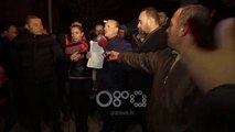 Ora News - Shoqërohet në polici një prej protestuesve të Unazës së Re