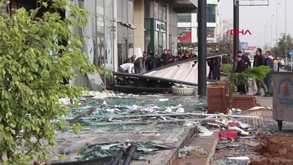Antalya Hortum İş Yerlerine Zarar Verdi