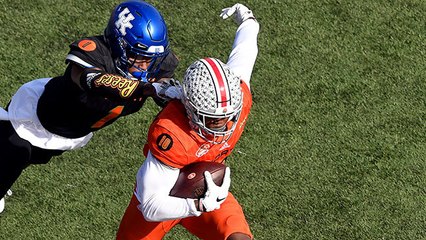 Flea flicker! Terry McLaurin hauls in Daniel Jones' pass in traffic