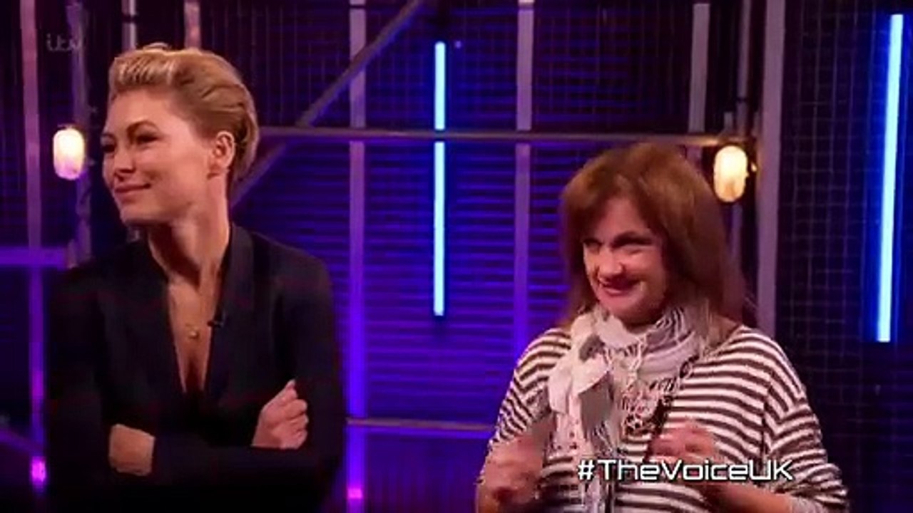 Sir Tom Jones & Bethzienna Williams' 'Cry To Me' | Blind Auditions | The Voice UK 2019