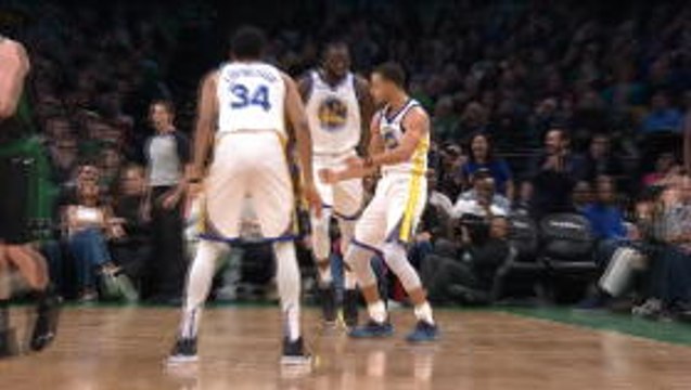 Curry pulls out trademark shimmy after nailing a three