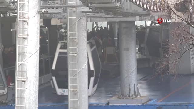 Teleferikle Uludağ'a Çıkmak İçin Saatlerce Kuyrukta Beklediler