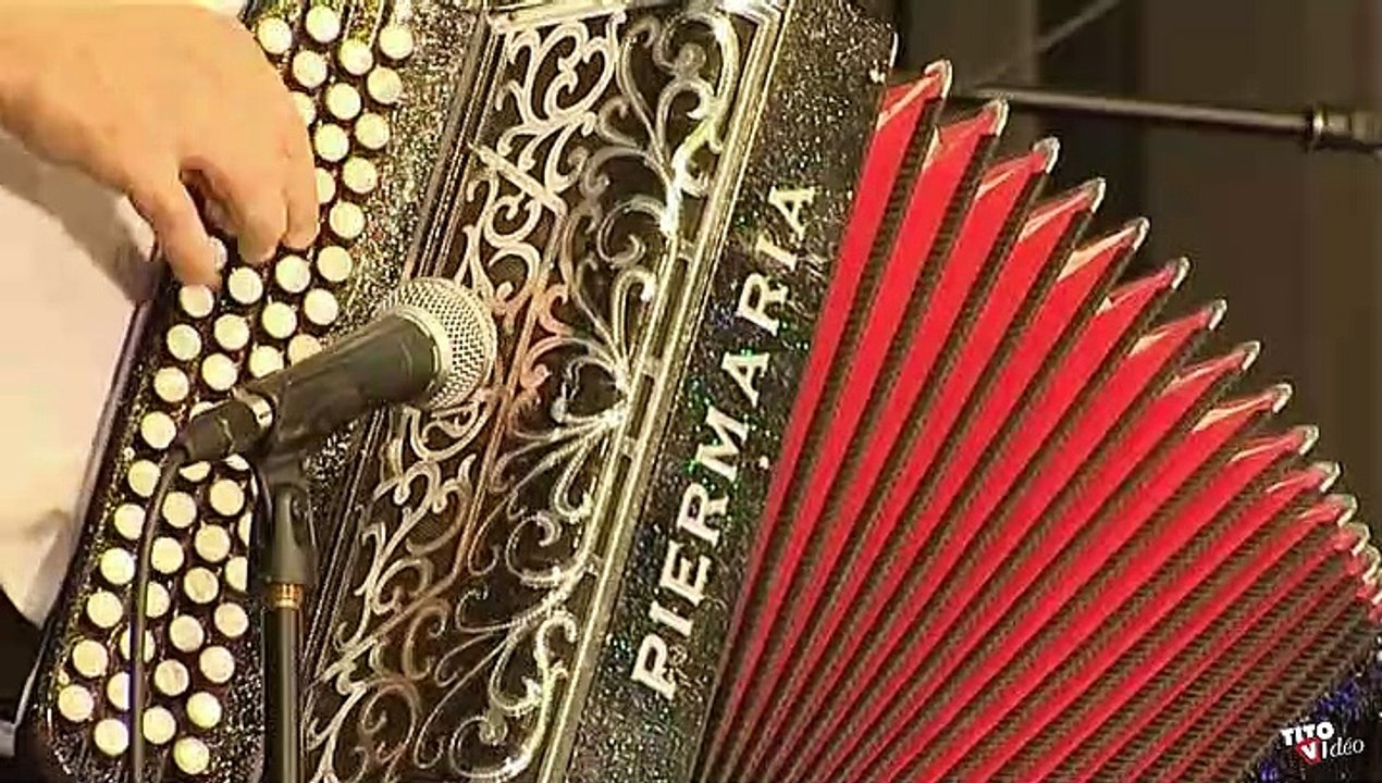 Moi je Chante l' Auvergne par Cédric Saillard et son Orchestre