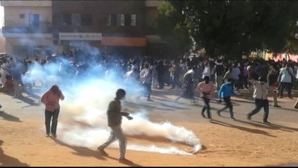 How bread has emerged as the main symbol of Sudan unrest