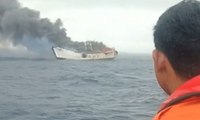 Diduga Rusak Mesin, Kapal Ikan Terbakar di Perairan Halmahera Barat