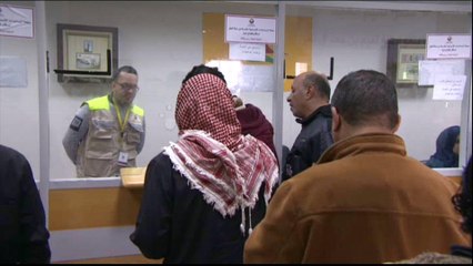 Qatari financial aid distributed to thousands of families in Gaza