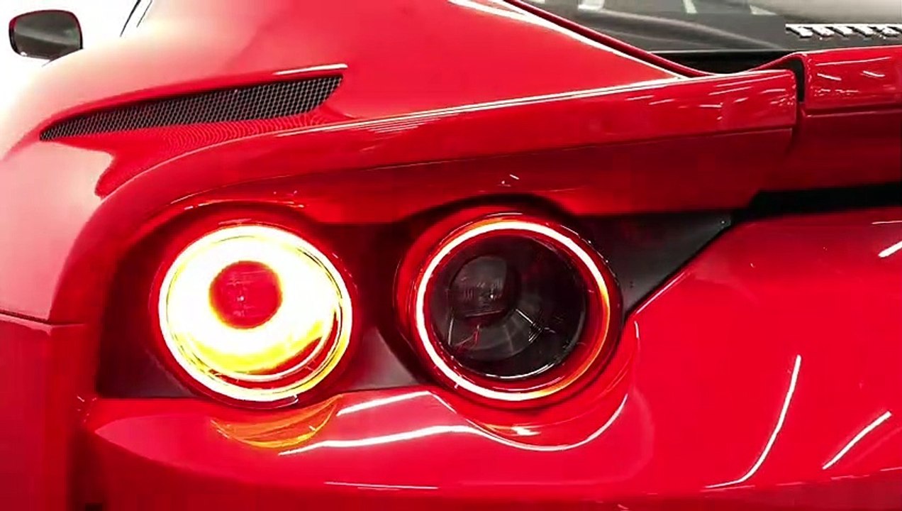 2018 Ferrari 812 SUPERFAST - Start up + Walkaround