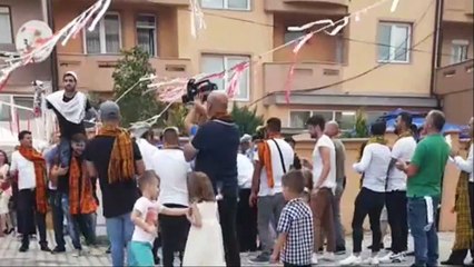 Gazmendi & Lali - Valle me LODRA