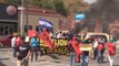 Opositores hondureños exigen salida de Hernández y se enfrentan a policías