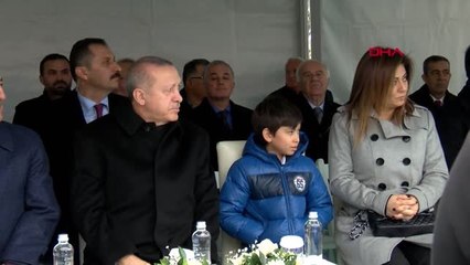 Descargar video: Antalya - Erdoğan Antalya'daki Afet İçin Gereği Neyse Yerine Getireceğiz