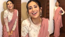 Karisma Kapoor looks pretty at Umang festival | FilmiBeat