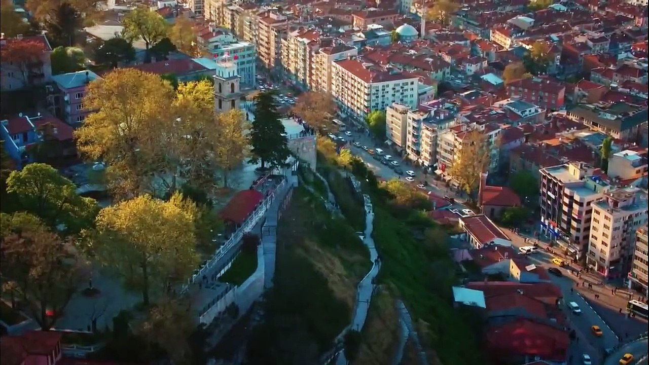 مسلسل عروس اسطنبول 3 الموسم الثالث مترجم للعربي...