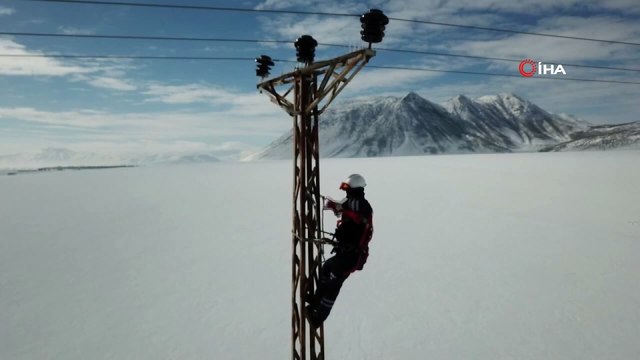 VEDAŞ ekiplerinin zorlu mesaisi
