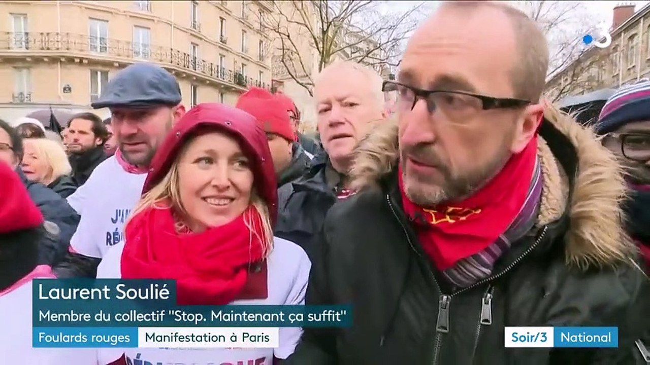 Paris : les "foulards rouges" ont manifesté dans le calme contre les "gilets jaunes"