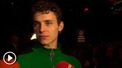 Arón Piper y su desconcertante actitud en la MBFWM