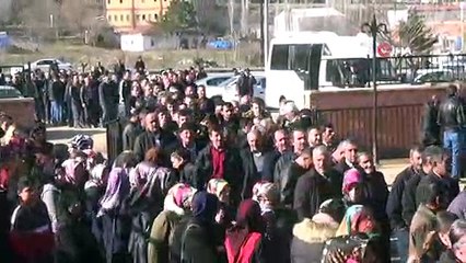Tokat’ta geçici iş sahibi olmak isteyenler uzun kuyruklar oluştu