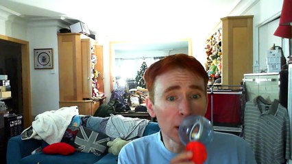 Wiwi égratigne "Giscard bo" d'Ibo Simon