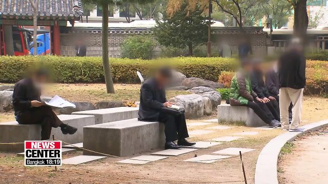 One in two Koreans say people in their late-60s should not be considered senior citizens