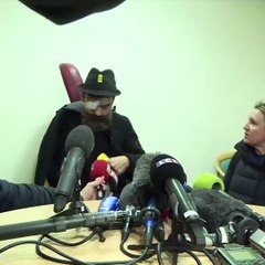 Grenade ou LBD? Confusion autour de la blessure de Jérôme Rodrigues