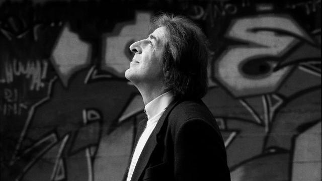 Una targa per celebrare gli 80 anni dalla nascita di Giorgio Gaber. Il video della cerimonia