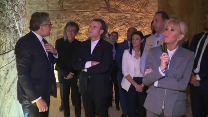 شاهد: إيمانويل ماكرون وعقيلته بريجيت يزوران معابد أبو سمبل في أسوان