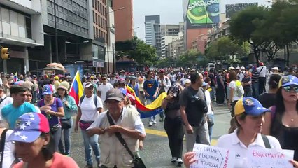 Guaidó convoca novas manifestações
