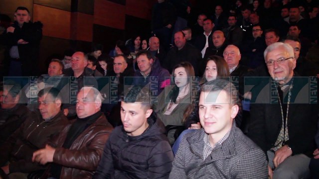 LIDERI I OPOZITES LULZIM BASHA NIS TURIN E TAKIMEVE NGA KAVAJA - News, Lajme - Kanali 7