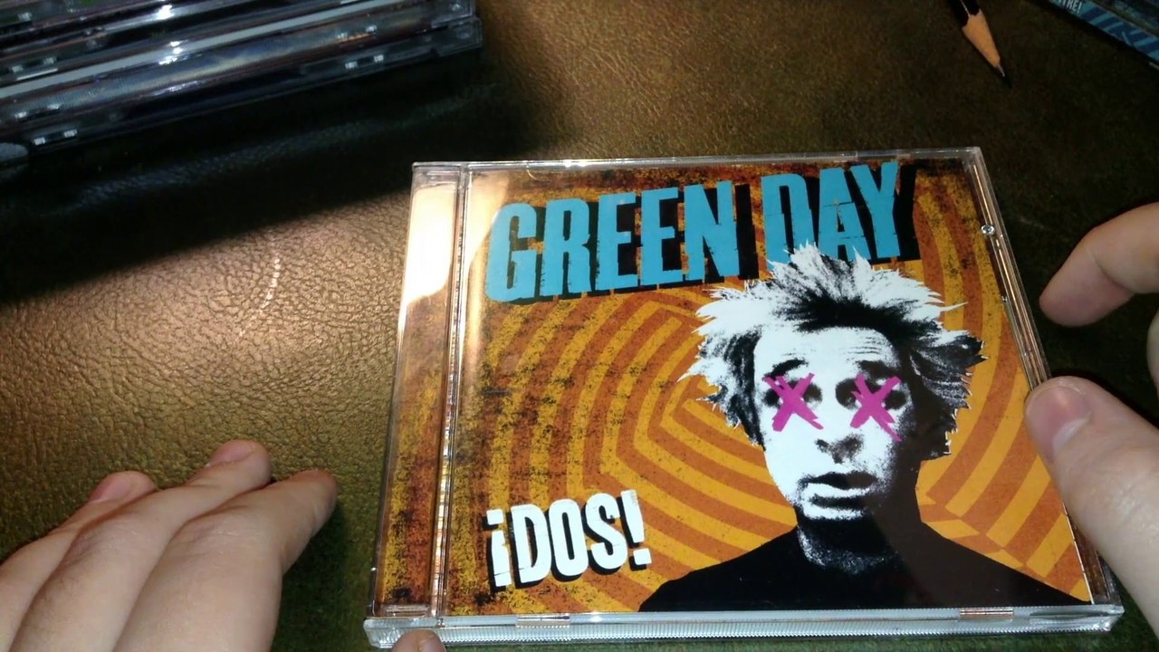 Green Day: ¡Dos! CD Unboxing