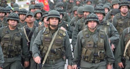 Venezuela'da Ordu Sokağa Çıktı