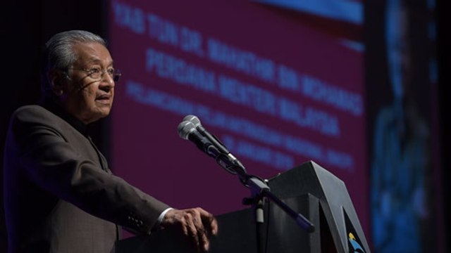 Dr M: Govt to introduce new act to govern political funding