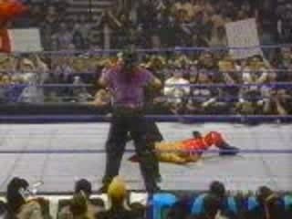 Lita Moonsaults Jeff Hardy