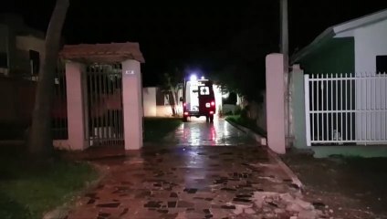 Idosa sofre queda de mesmo nível