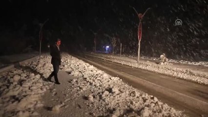 Gürpınar'da Karla Mücadele Çalışması - Van