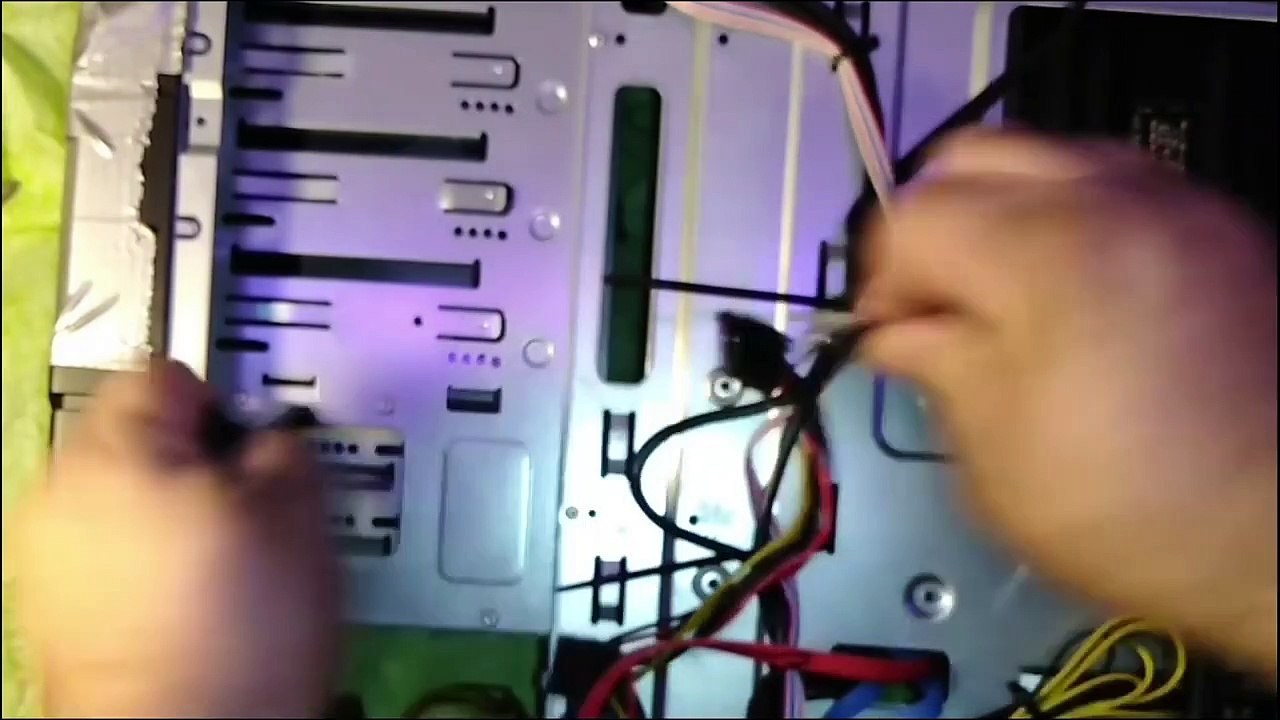 installing Hyper M85+ 650W 80 PLUS Bronze from Newegg Christmas  end of the year