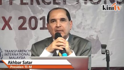 'It looks like only Dr Mahathir is the one chasing after those involved in corruption'