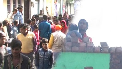 प्रिंसिपल की बेटी से शादी करने की जिद में छत पर चढ़ा युवक, अपनी बहन को बनाया बंधक